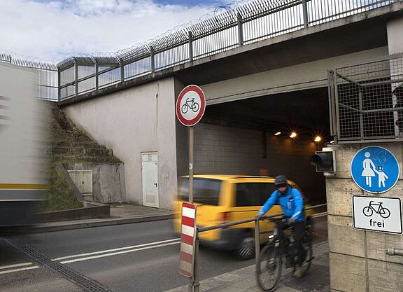 Flughafentunnel Flughafentunnel Stuttgart