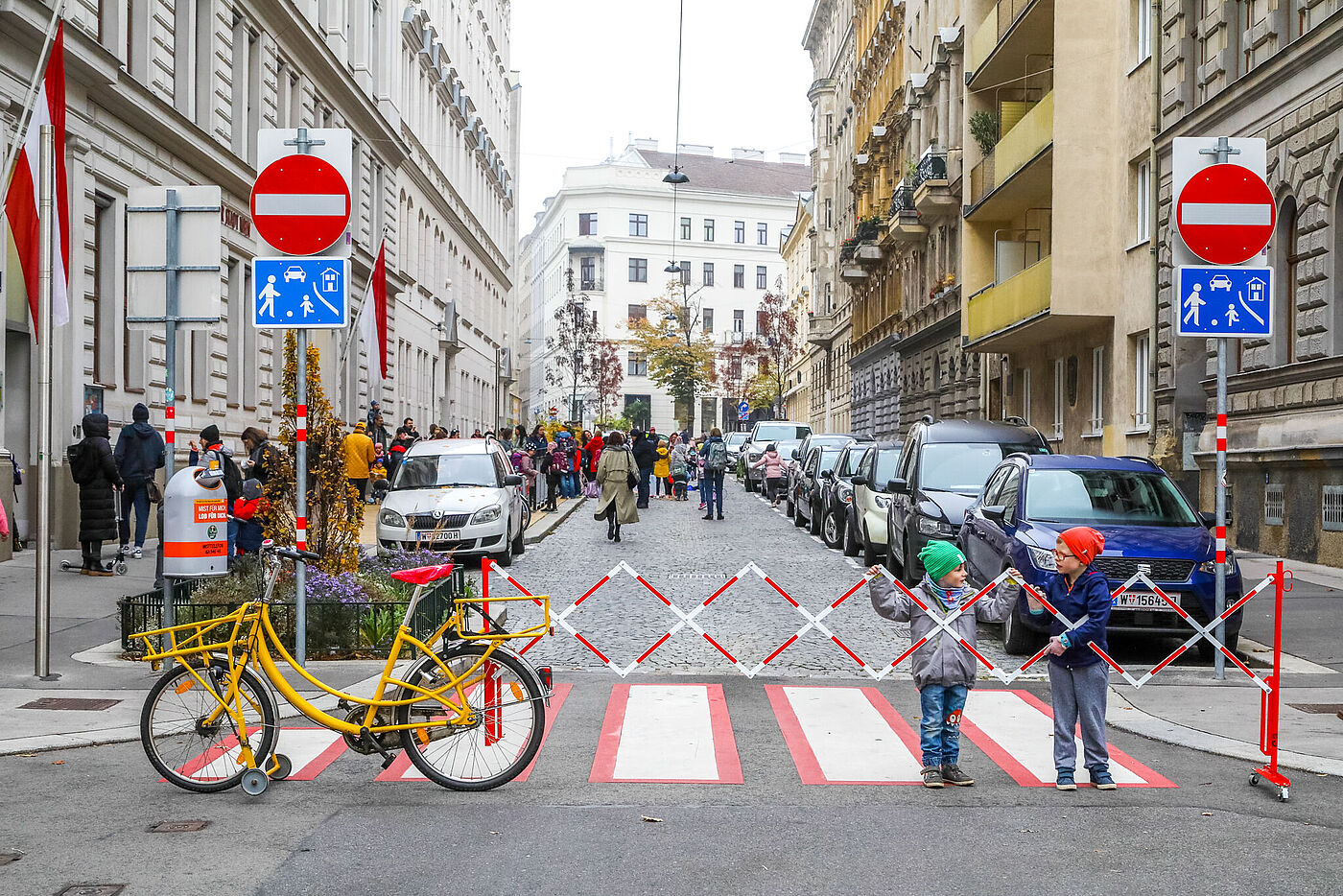 Temporäre Schulstraße in Wien Temporäre Schulstraße in Wien