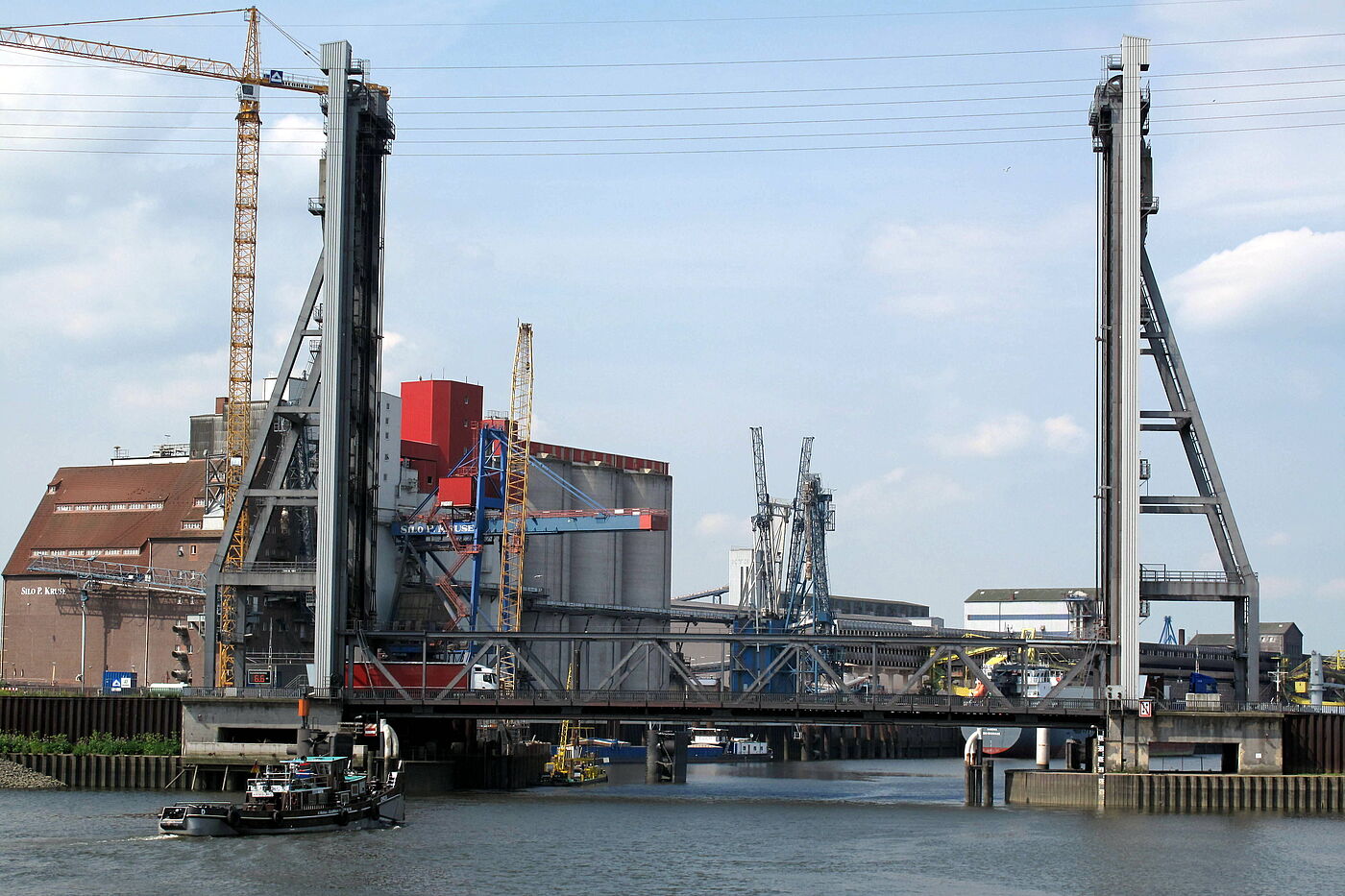 Rethe Hub- und Klappbrücke
