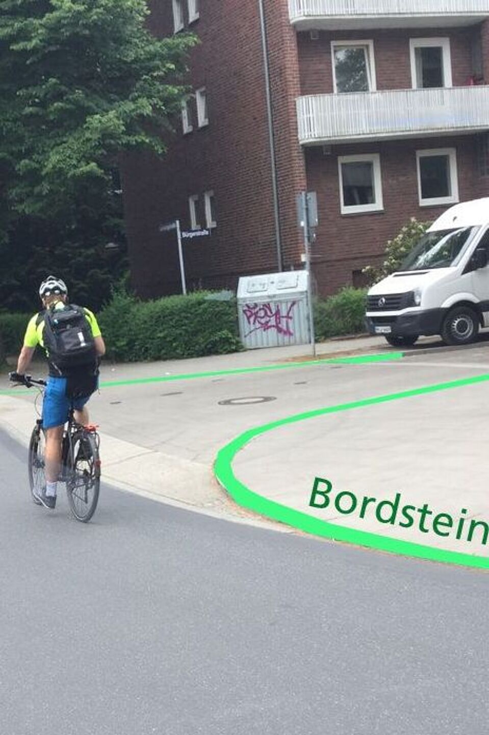 Bordsteinverlauf an der Fahrradstraße Lortzingstraße Bordsteinverlauf an der Fahrradstraße Lortzingstraße
