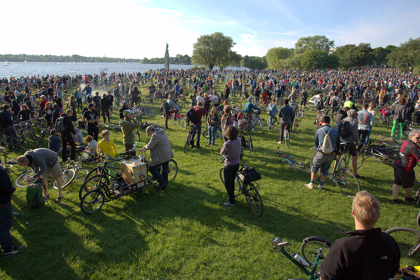 Critical Mass Impression