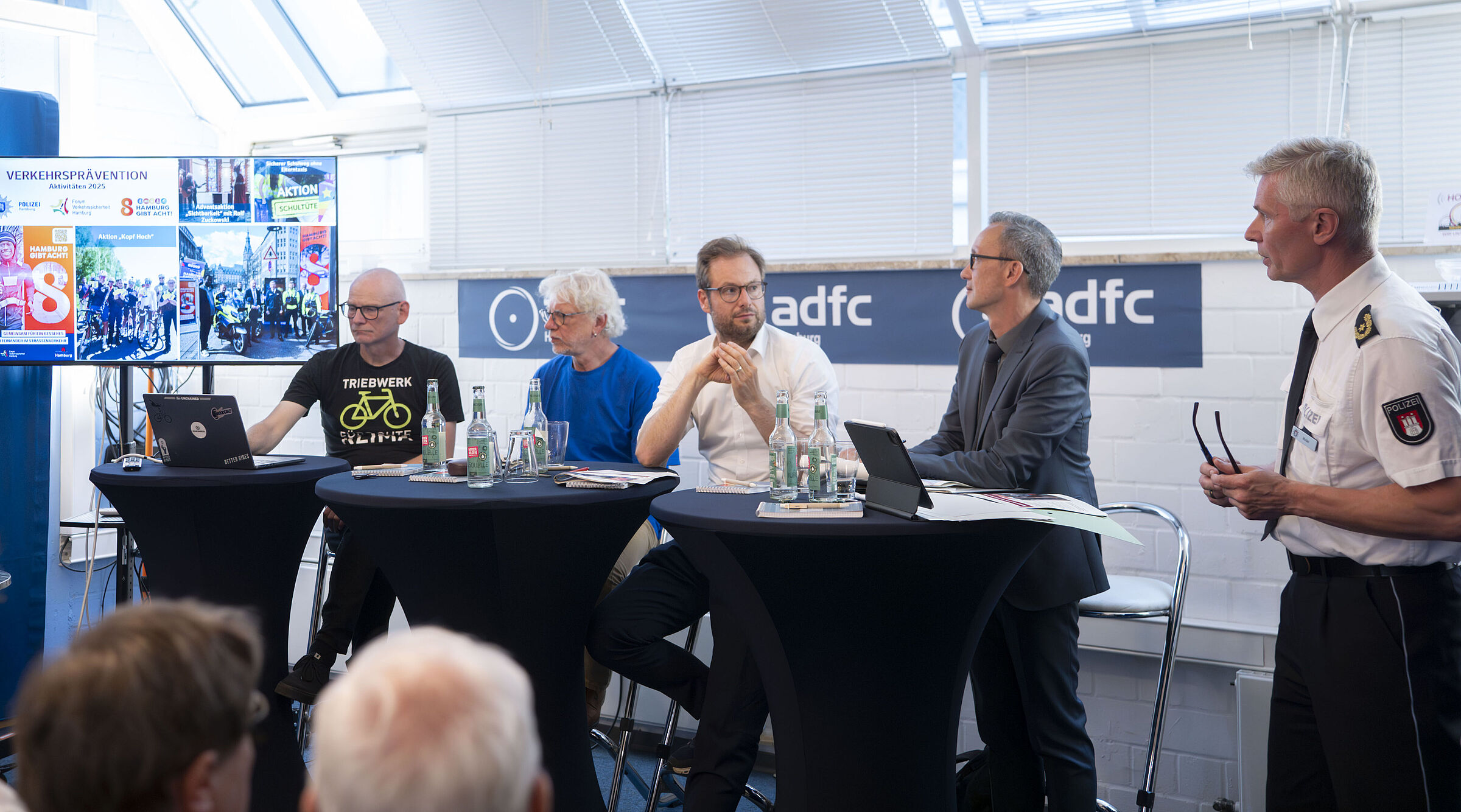 Diskussionsrunde mit ADFC, Tjarks, Schnabel und Model