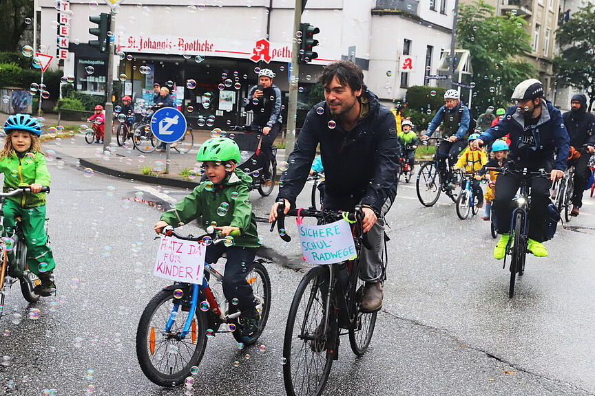 Kidical Mass 2021 in Hamburg Kidical Mass 2021 in Hamburg