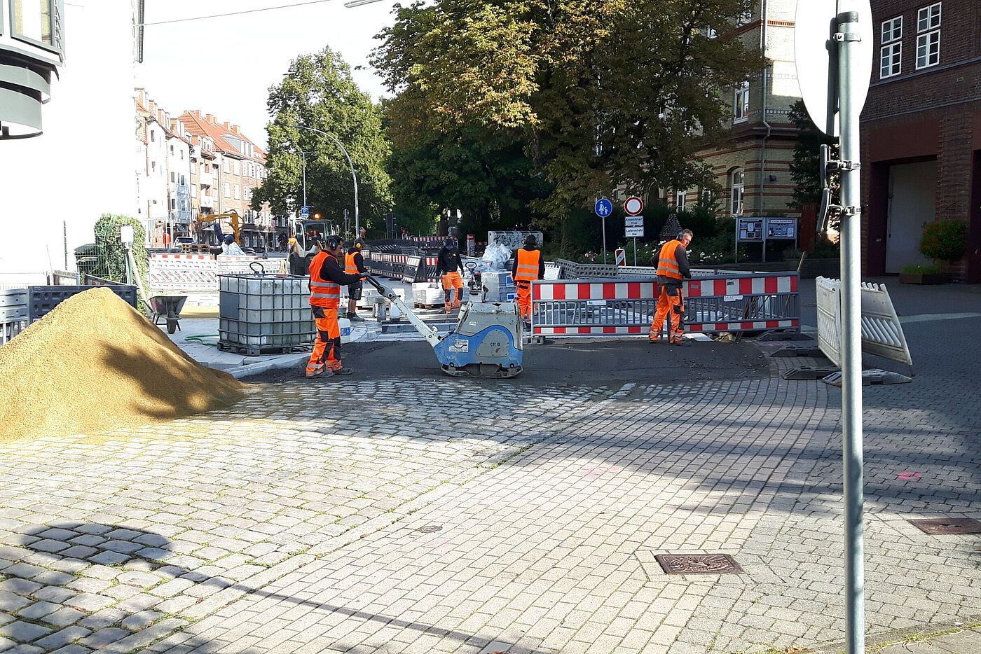 Bauarbeiten am Kopfsteinpflaster 