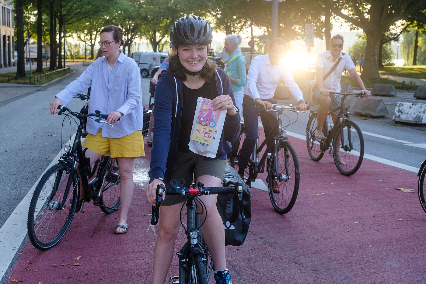 Sonne, Radfahren, Franzbrötchen - so schön ist STADTRADELN in Hamburg