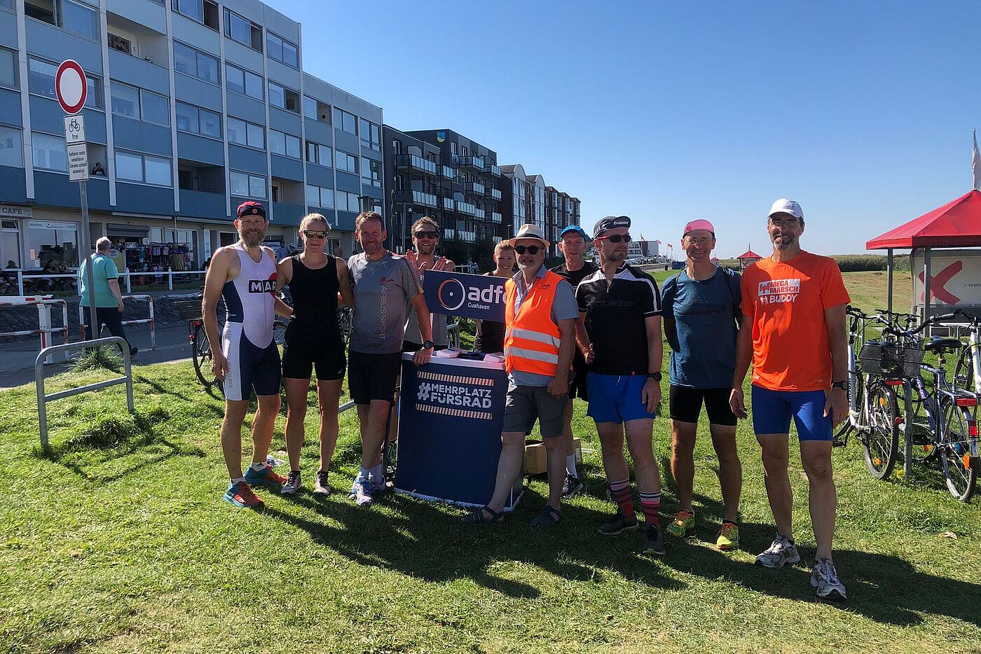 Eine Gruppe Athleten in Cuxhaven