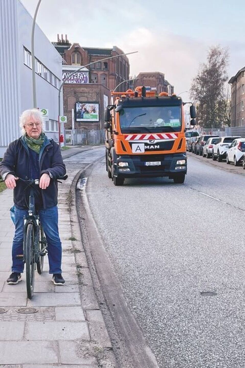 Grundsätzlich verboten – Radfahren auf dem Gehweg in der Nartenstraße Grundsätzlich verboten – Radfahren auf dem Gehweg in der Nartenstraße