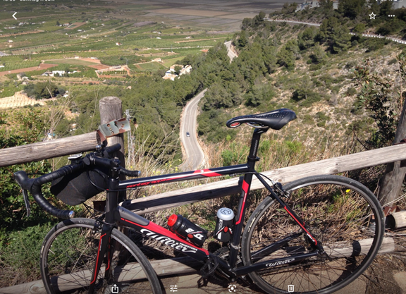 Fahrrad in den Bergen von Spanien