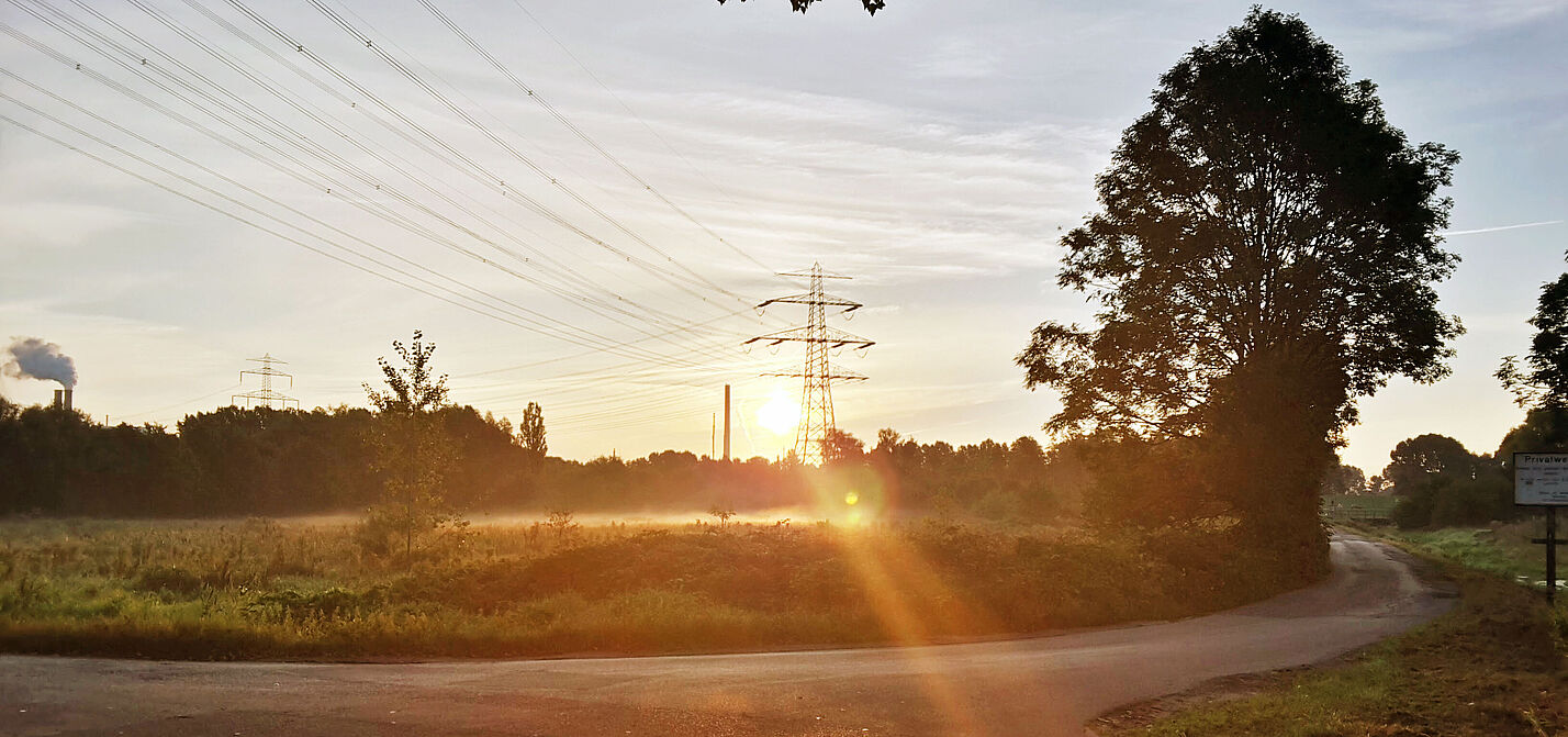 Radtour statt S-Bahnfrust Radwege bei Sonnenaufgang