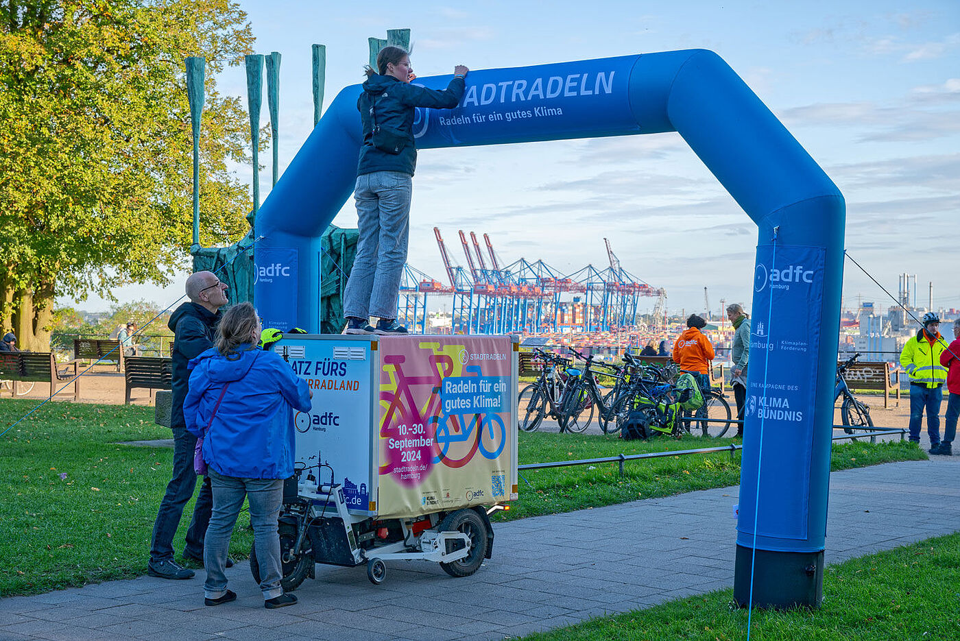 Torbogen wird geglättet