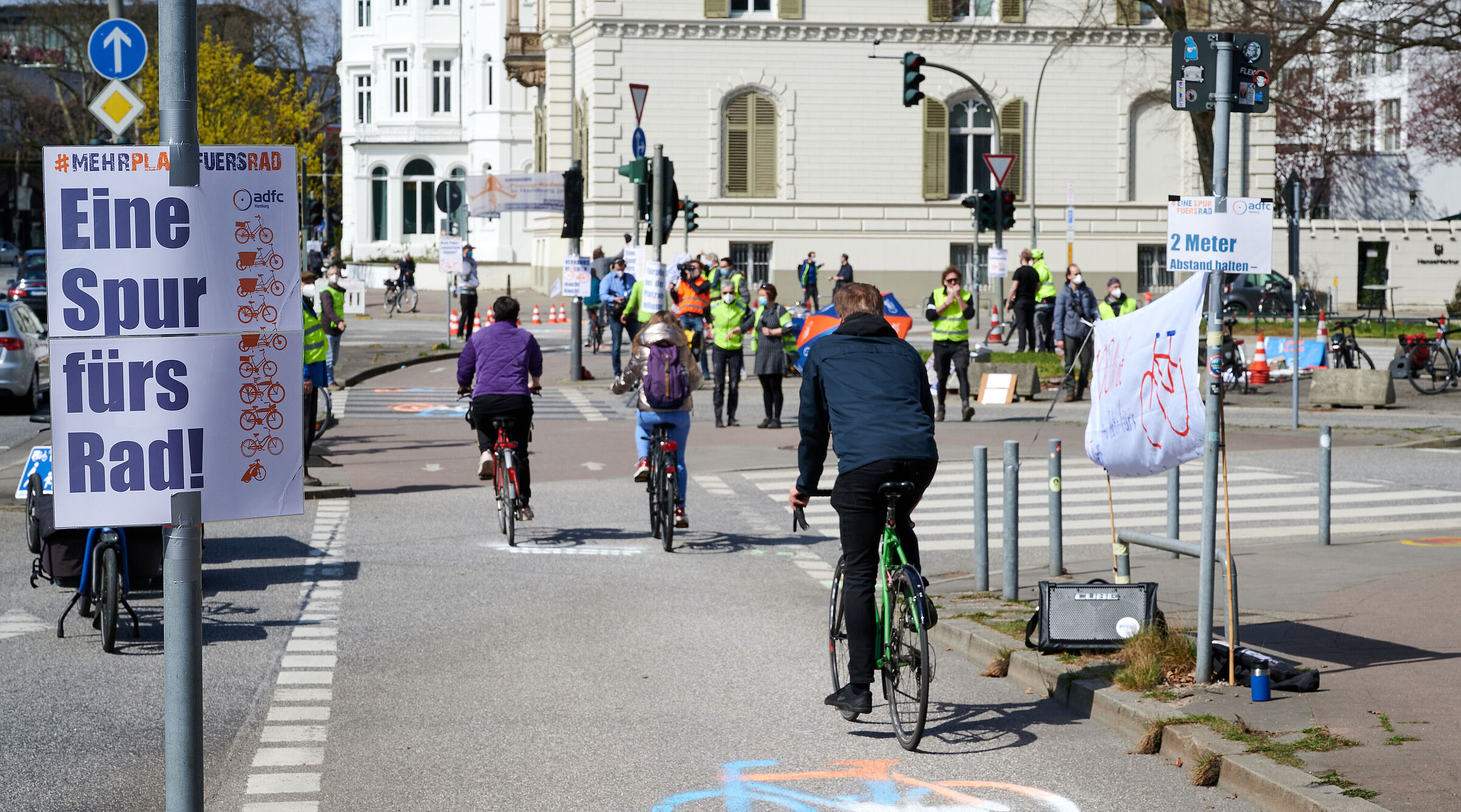 PopUp_Radweg_Kennedybruecke