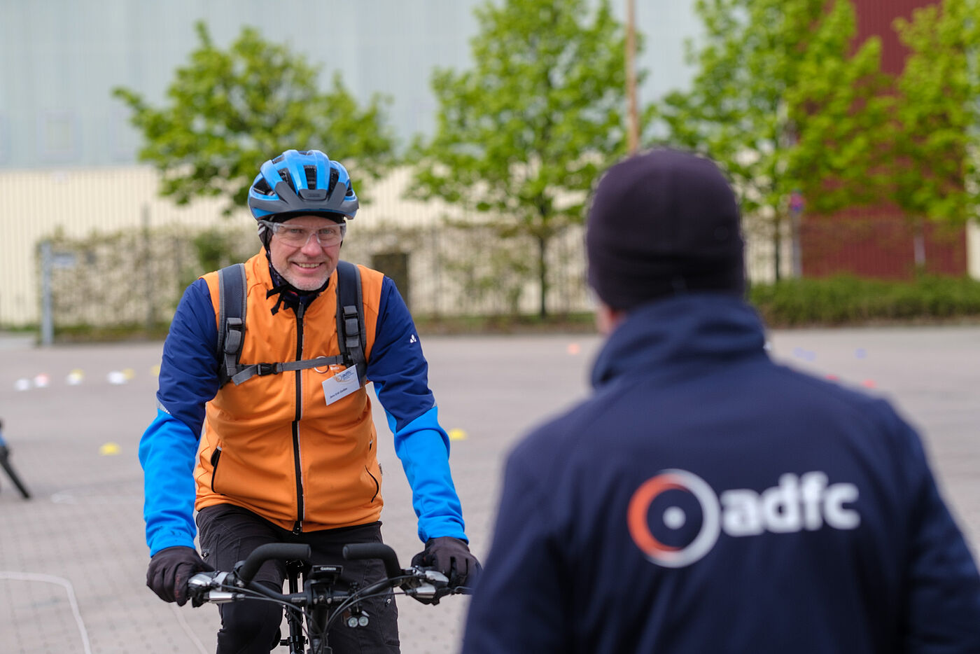 Radfahrer beim Fahrtsicherheitstraining des ADFC