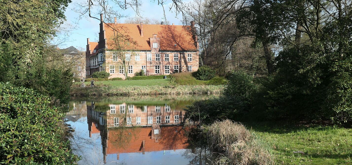 das Bergedorfer Schloss als Symbol für den Bezirk Bergedorf