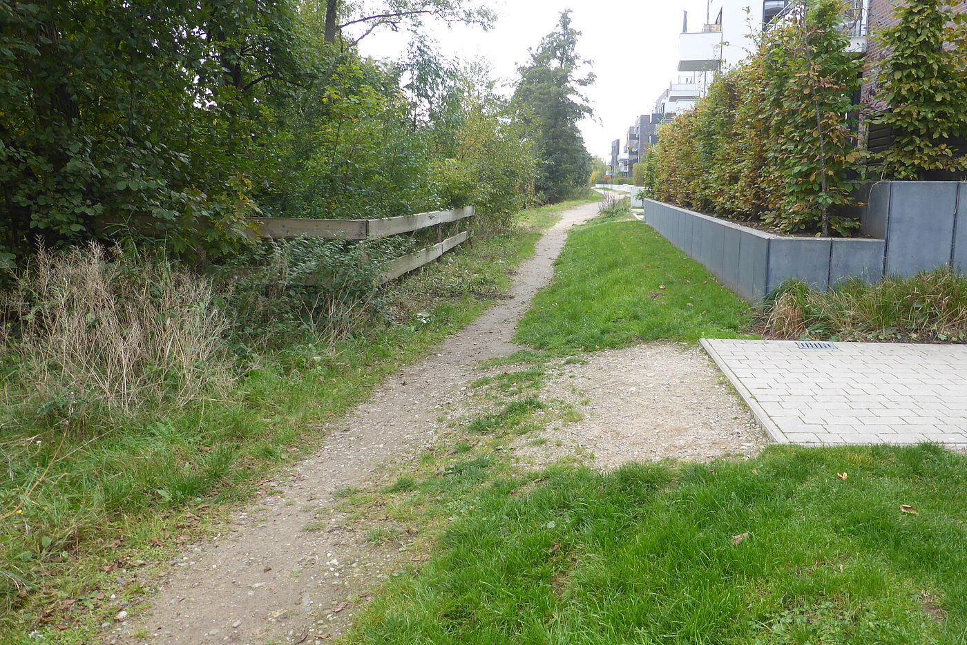 Fehlender Radweg am Schleusengraben