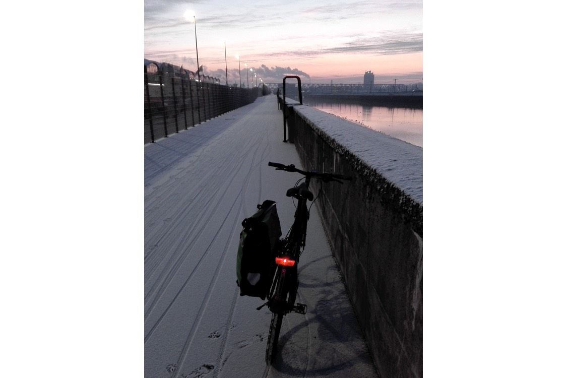 Radweg im Schnee